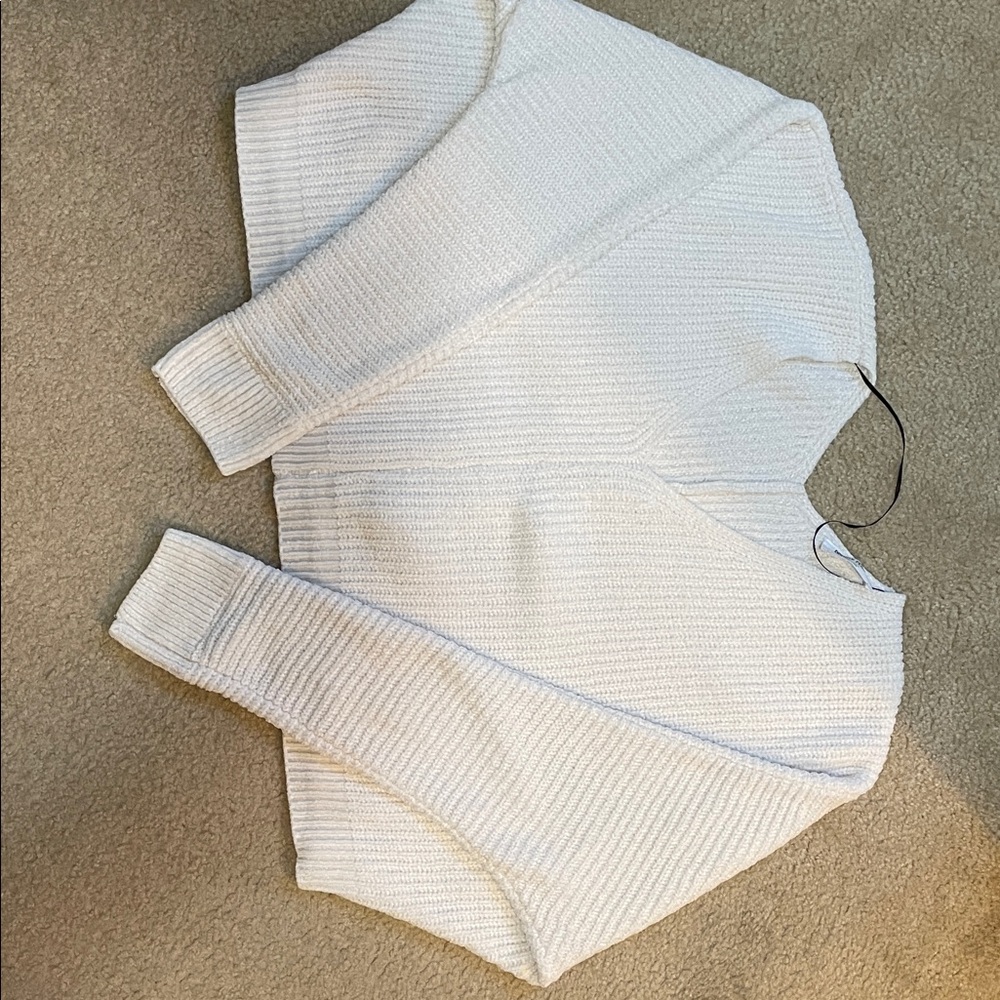 Double Zero White V-Neck Sweater